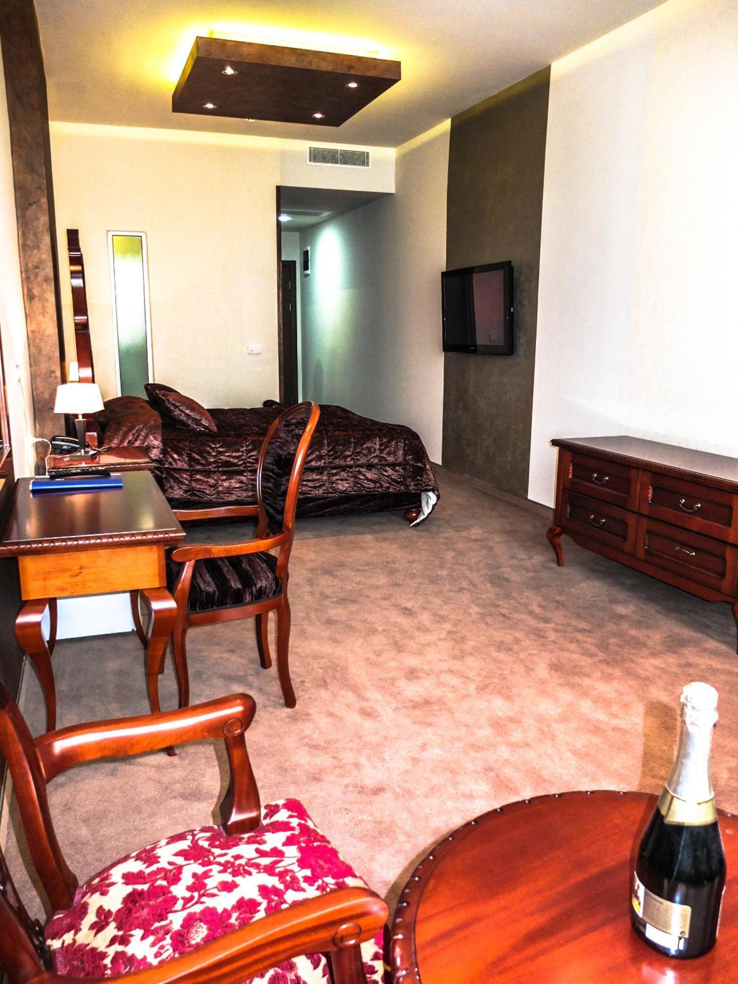 Hotel Putnik Новий Сад Номер фото